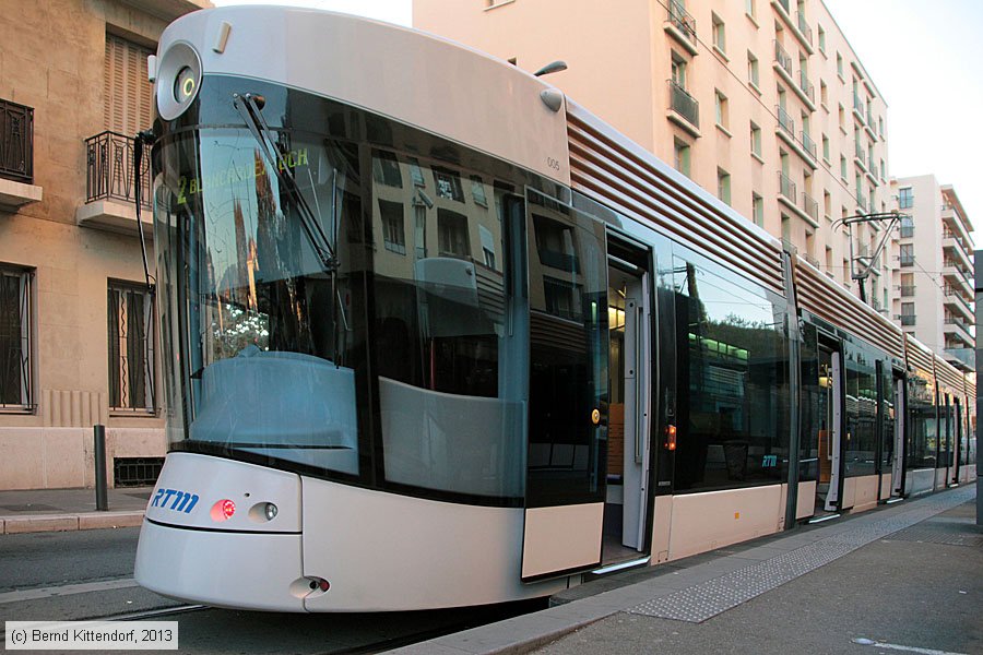 Straßenbahn Marseille - 005
/ Bild: marseille005_bk1312040229.jpg