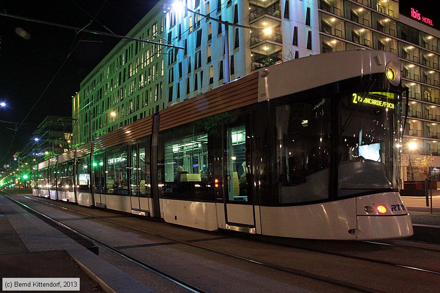 Straßenbahn Marseille - 006
/ Bild: marseille006_bk1312040325.jpg