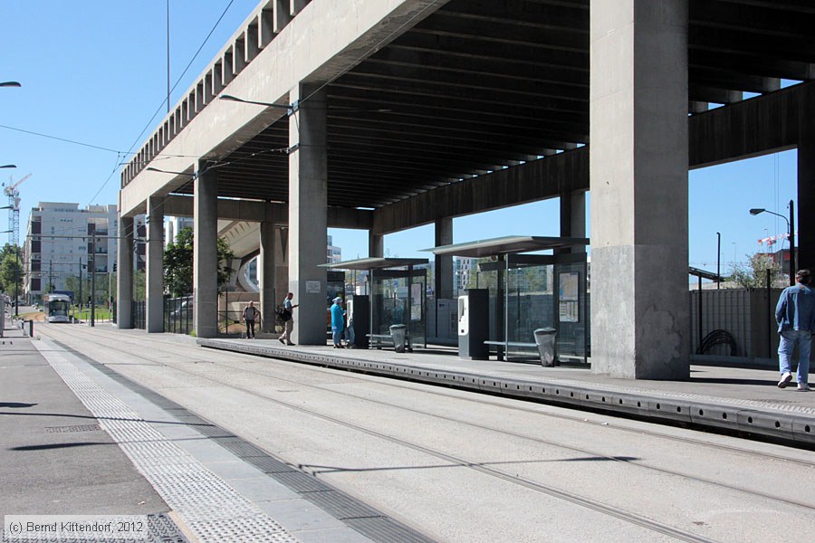 Straßenbahn Marseille - Anlagen
/ Bild: marseilleanlagen_bk1208070031.jpg