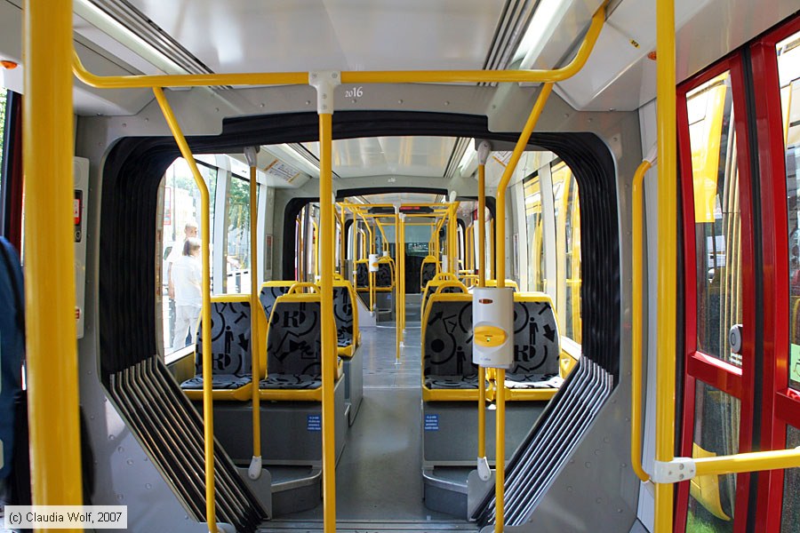 Straßenbahn Mulhouse - 2016 - Innenansicht
/ Bild: mulhouse2016_cw0706090186.jpg