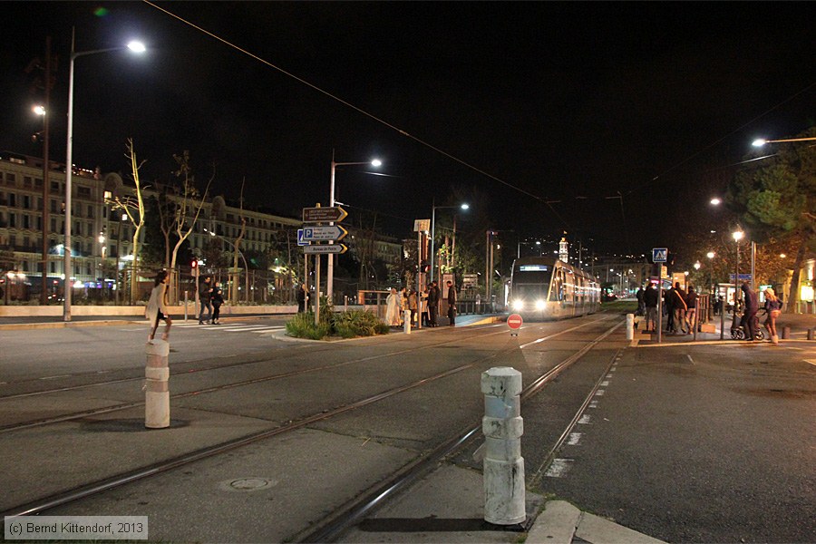 Straßenbahn Nice - 002
/ Bild: nice002_bk1312070469.jpg Straßenbahn Nice - 002
/ Bild: nice002_bk1312070469.jpg