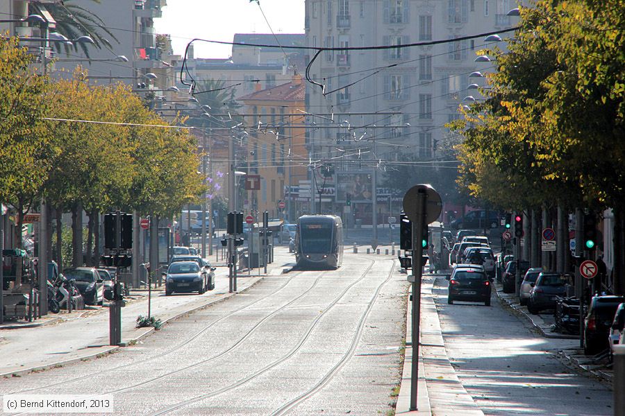 Straßenbahn Nice - 003
/ Bild: nice003_bk1312080066.jpg Straßenbahn Nice - 003
/ Bild: nice003_bk1312080066.jpg