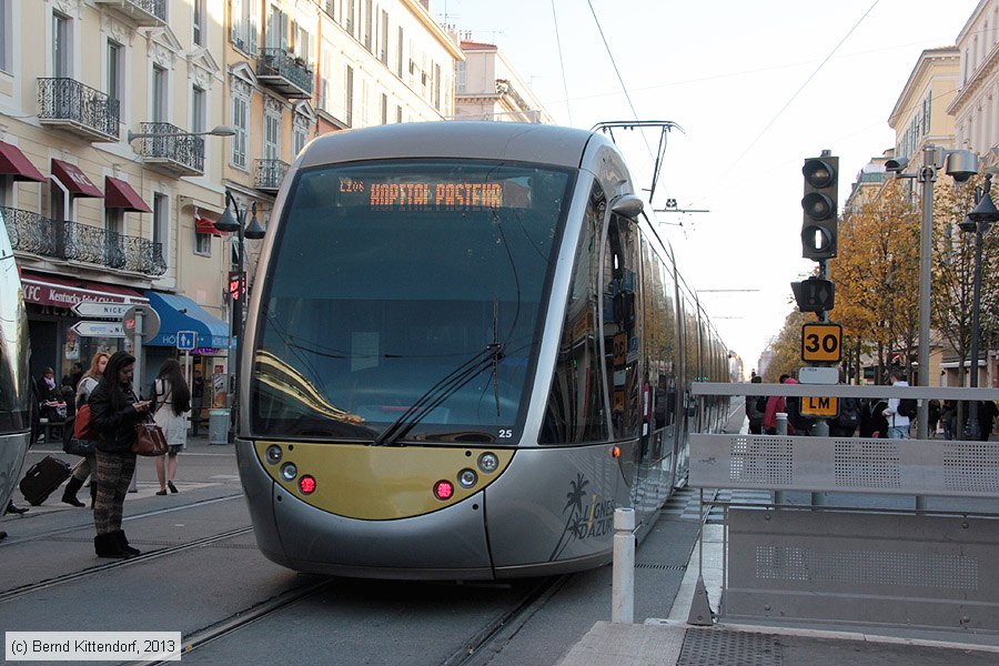 Straßenbahn Nice - 025
/ Bild: nice025_bk1312080222.jpg Straßenbahn Nice - 025
/ Bild: nice025_bk1312080222.jpg