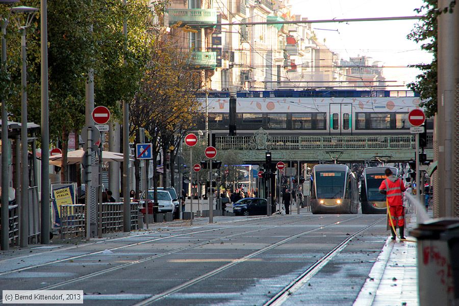 Straßenbahn Nice - 028
/ Bild: nice028_bk1312080212.jpg
