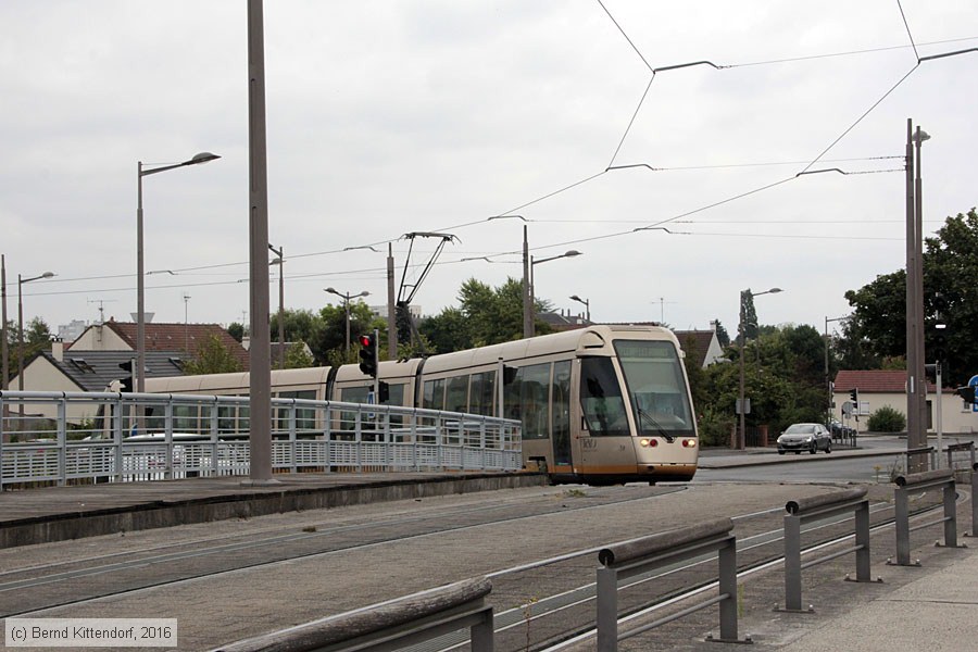 Straßenbahn Orléans - 58
/ Bild: orleans58_bk1607210140.jpg