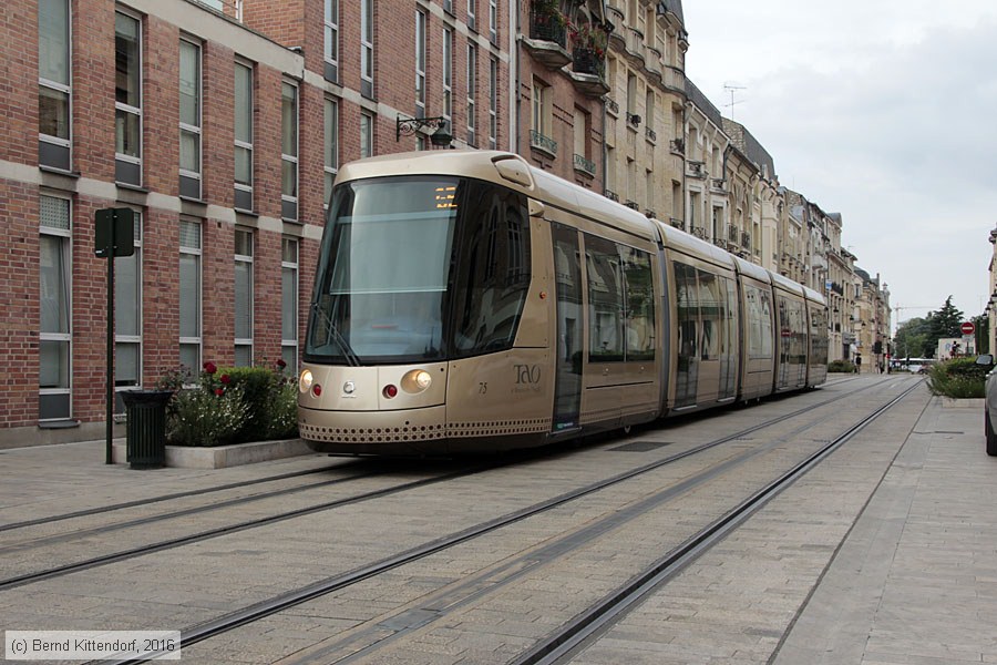 Straßenbahn Orléans - 75
/ Bild: orleans75_bk1607210413.jpg Straßenbahn Orléans - 75
/ Bild: orleans75_bk1607210413.jpg