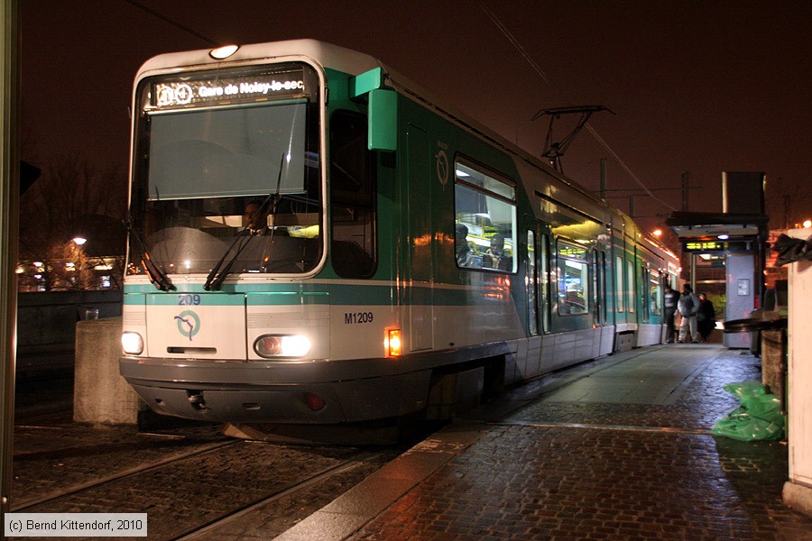 Straßenbahn Paris - 209
/ Bild: paris209_bk1001180344.jpg Straßenbahn Paris - 209
/ Bild: paris209_bk1001180344.jpg