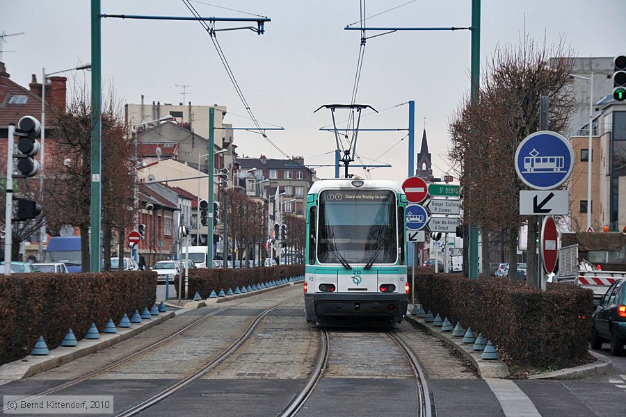 Straßenbahn Paris - 213
/ Bild: paris213_bk1001190309.jpg Straßenbahn Paris - 213
/ Bild: paris213_bk1001190309.jpg