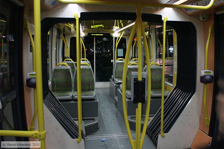 Straßenbahn Paris - 307 - Innenansicht
/ Bild: paris307_bk1001200376.jpg