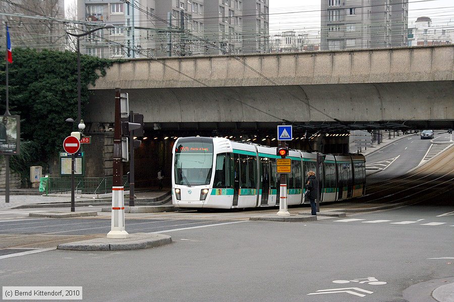 Straßenbahn Paris - 312
/ Bild: paris312_bk1001190136.jpg Straßenbahn Paris - 312
/ Bild: paris312_bk1001190136.jpg