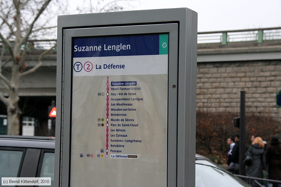 Straßenbahn Paris - Anlagen
/ Bild: parisanlagen_bk1001180142.jpg
