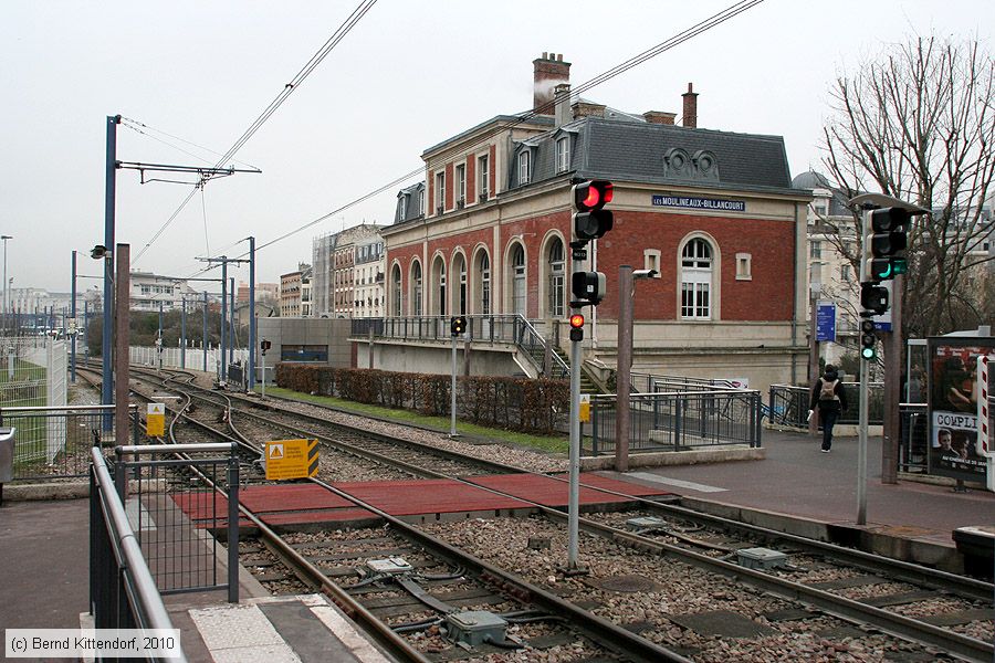 Straßenbahn Paris - Anlagen
/ Bild: parisanlagen_bk1001180175.jpg Straßenbahn Paris - Anlagen
/ Bild: parisanlagen_bk1001180175.jpg