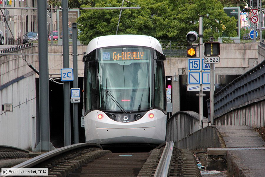 Straßenbahn Rouen - 842
/ Bild: rouen842_bk1405110003.jpg
