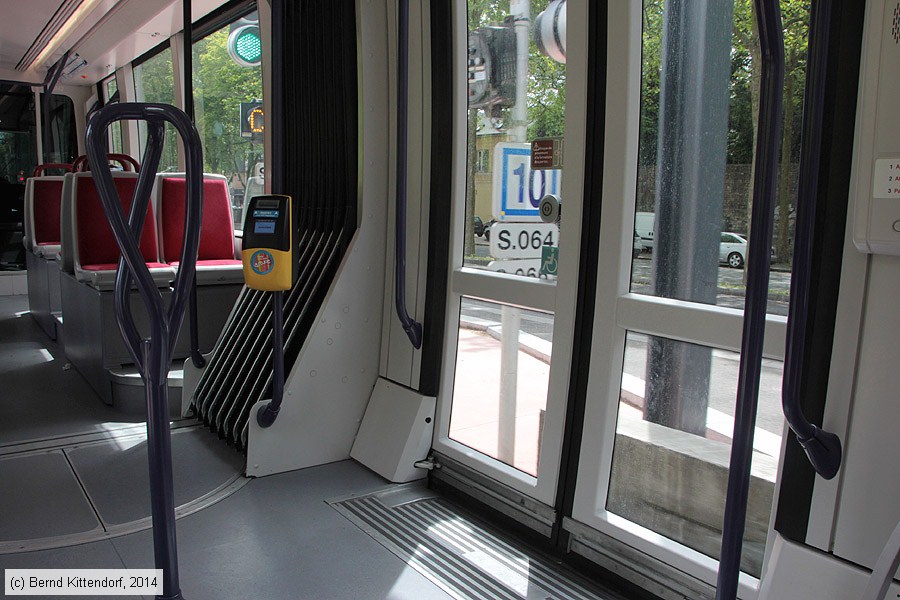 Straßenbahn Rouen - 845 - Innenansicht
/ Bild: rouen845_bk1405110087.jpg