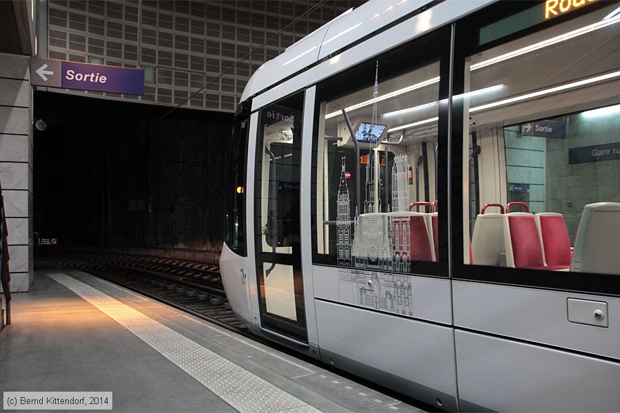 Straßenbahn Rouen - 852
/ Bild: rouen852_bk1405120143.jpg