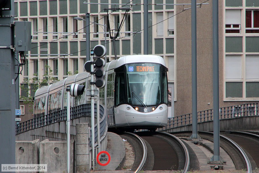 Straßenbahn Rouen - 857
/ Bild: rouen857_bk1405090357.jpg