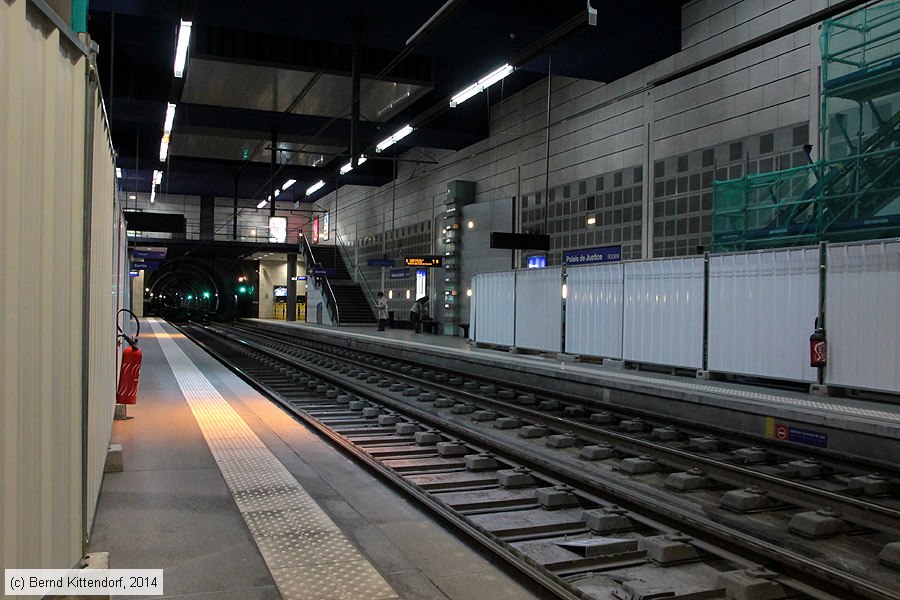 Straßenbahn Rouen - Anlagen
/ Bild: rouenanlagen_bk1405110172.jpg