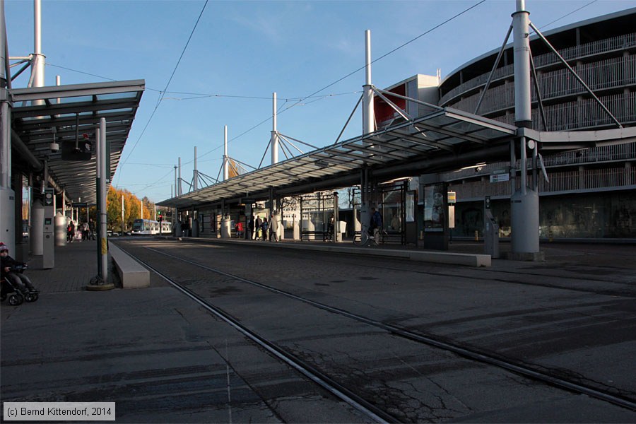 Straßenbahn Strasbourg - Anlagen
/ Bild: strasbourganlagen_bk1411080122.jpg