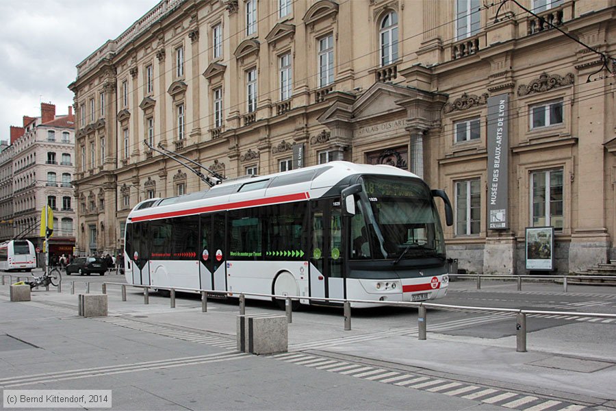 Trolleybus Lyon - 1829
/ Bild: lyon1829_bk1404300284.jpg