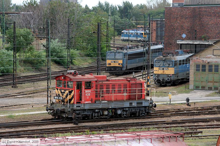 MÁV - M44 428
/ Bild: mavm44428_bk0809200247.jpg MÁV - M44 428
/ Bild: mavm44428_bk0809200247.jpg