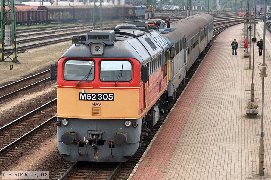 MÁV - M62 305
/ Bild: mavm62305_bk0809200355.jpg