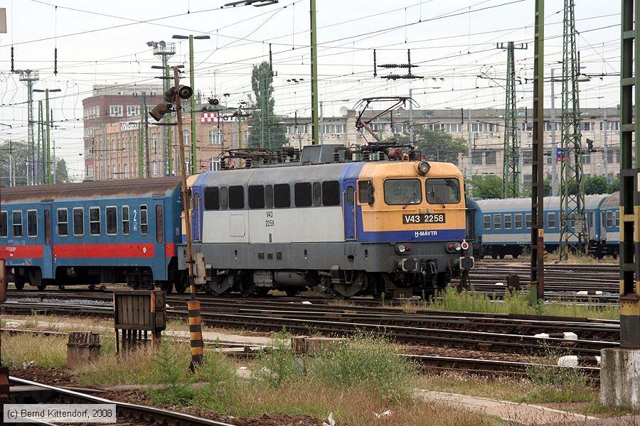 MAV - V43 2258
/ Bild: mavv432258_bk0809180107.jpg