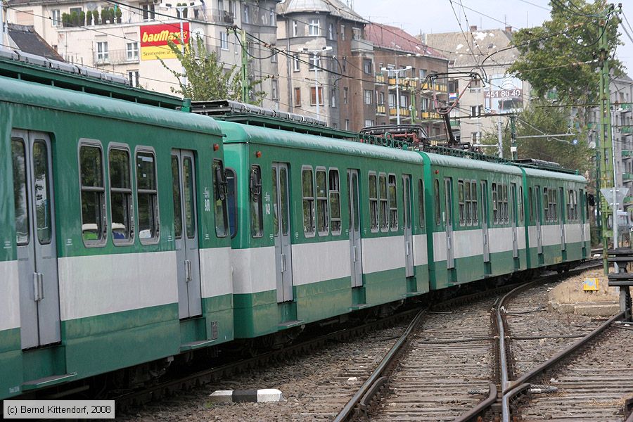 Budapest - Vorortbahn HEV - 1149
/ Bild: budapesthev1149_bk0809190209.jpg