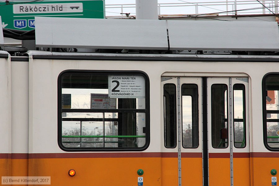 Budapest - Straßenbahn - 1345
/ Bild: budapest1345_bk1703010248.jpg
