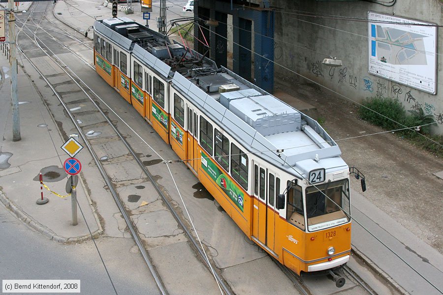 Budapest - Straßenbahn - 1328
/ Bild: budapest1328_bk0809200182.jpg