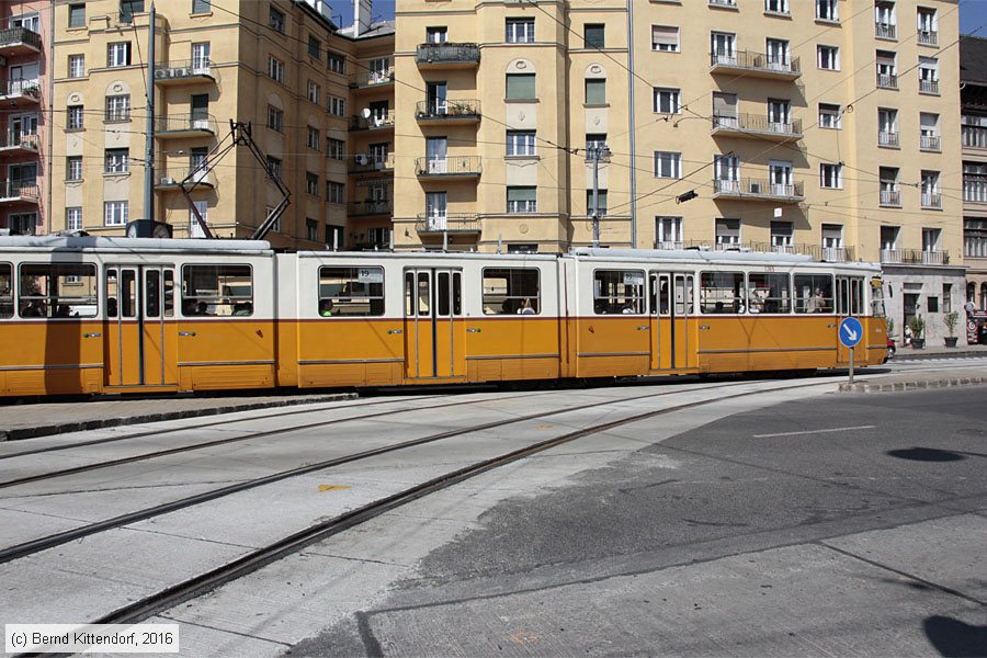 Budapest - Straßenbahn - 1365
/ Bild: budapest1365_bk1608310313.jpg
