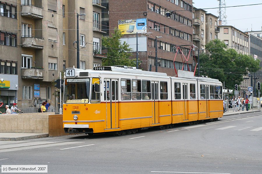 Budapest - Straßenbahn - 1368
/ Bild: budapest1368_bk0708090426.jpg