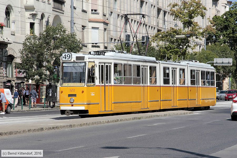 Budapest - Straßenbahn - 1451
/ Bild: budapest1451_bk1608310343.jpg