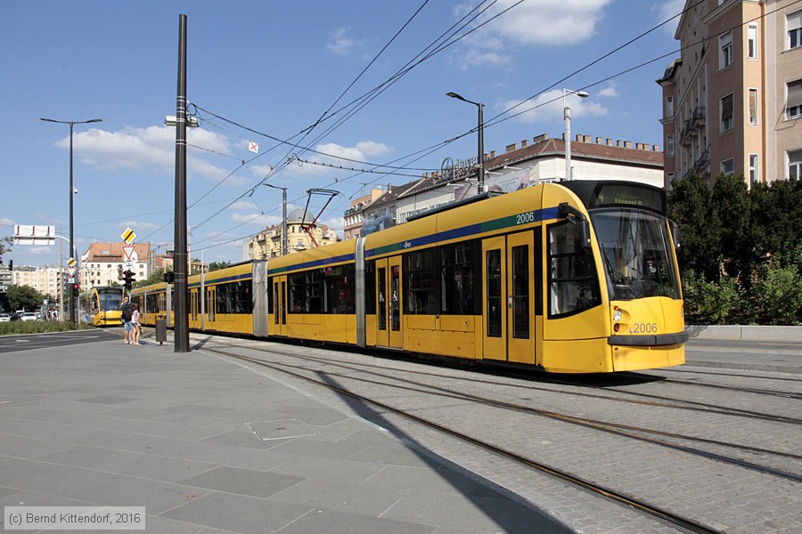 Budapest - Straßenbahn - 2006
/ Bild: budapest2006_bk1608310417.jpg