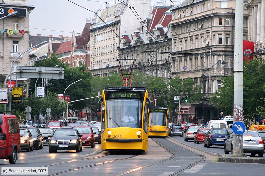 Budapest - Straßenbahn - 2033
/ Bild: budapest2033_bk0708090507.jpg