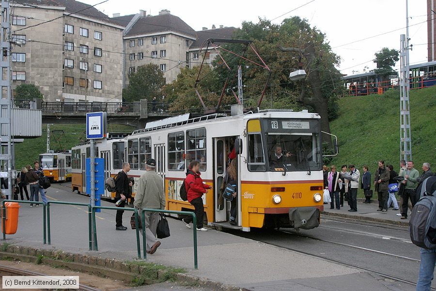 Budapest - Straßenbahn - 4110
/ Bild: budapest4110_bk0809190315.jpg Budapest - Straßenbahn - 4110
/ Bild: budapest4110_bk0809190315.jpg