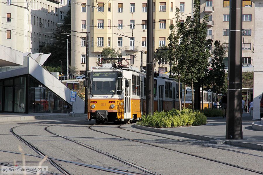 Budapest - Straßenbahn - 4122
/ Bild: budapest4122_bk1608310528.jpg