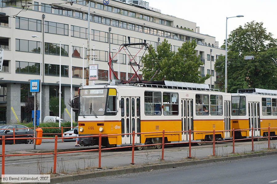 Budapest - Straßenbahn - 4166
/ Bild: budapest4166_bk0708090336.jpg