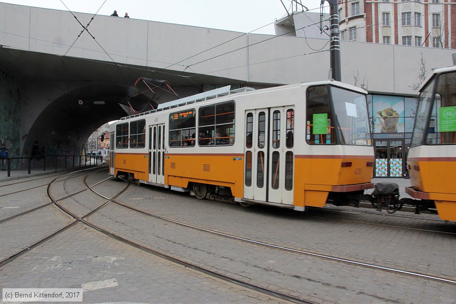 Budapest - Straßenbahn - 4201
/ Bild: budapest4201_bk1702260066.jpg