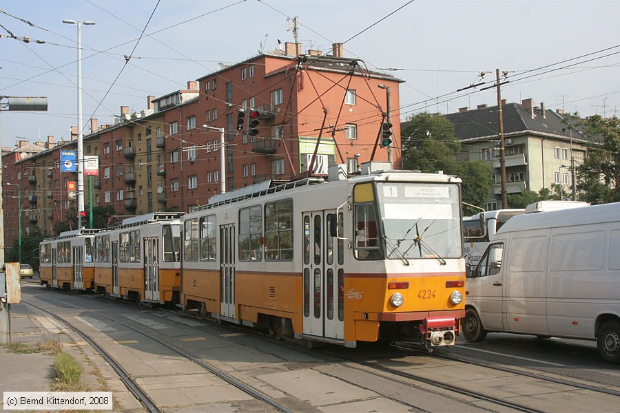 Budapest - Straßenbahn - 4234
/ Bild: budapest4234_bk0809190057.jpg