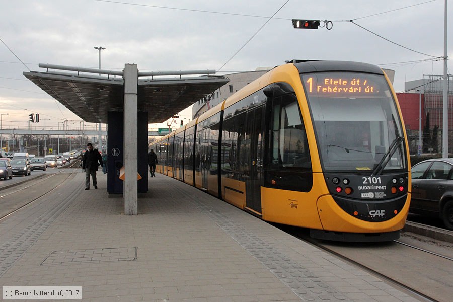 Budapest - Straßenbahn - 2101
/ Bild: budapest2101_bk1702270388.jpg