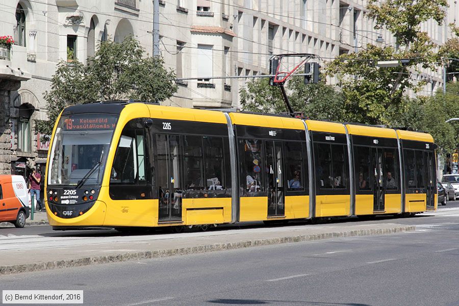 Budapest - Straßenbahn - 2205
/ Bild: budapest2205_bk1608310335.jpg