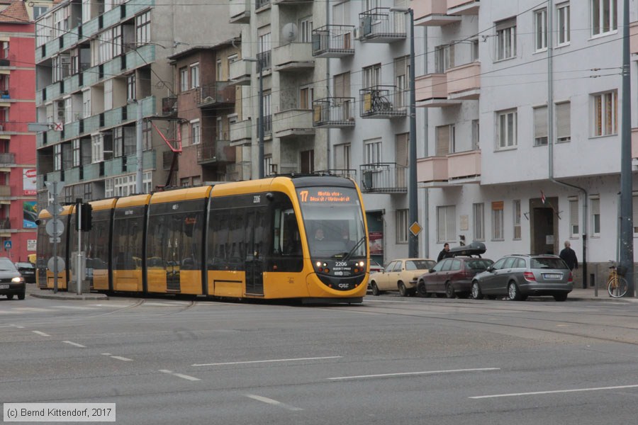 Budapest - Straßenbahn - 2206
/ Bild: budapest2206_bk1702270257.jpg