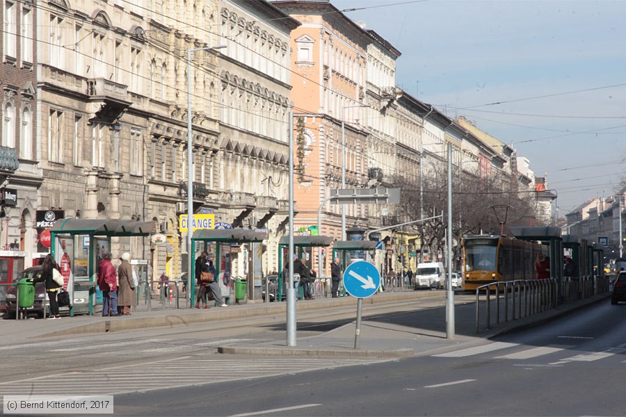 Budapest - Straßenbahn - Anlagen
/ Bild: budapestanlagen_bk1702270024.jpg