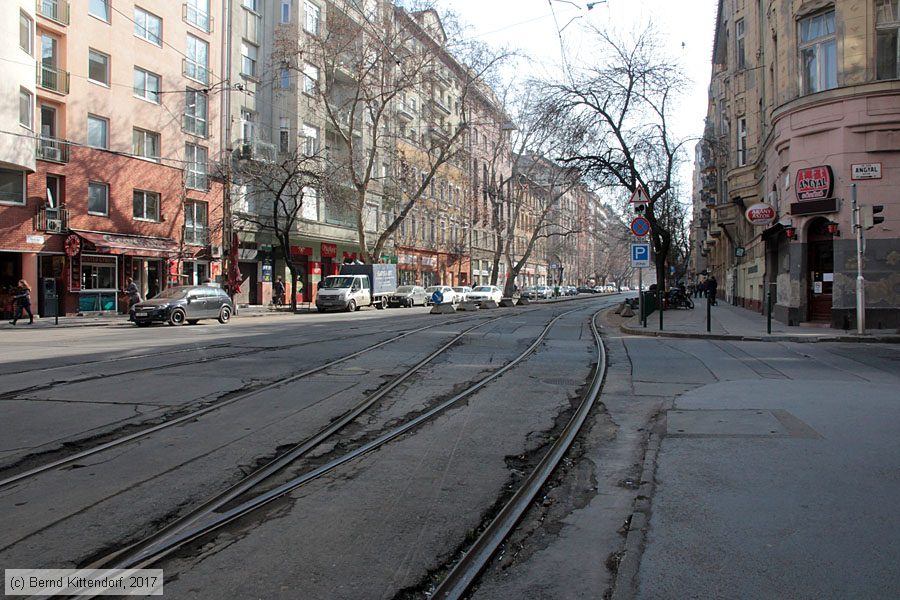 Budapest - Straßenbahn - Anlagen
/ Bild: budapestanlagen_bk1702270029.jpg