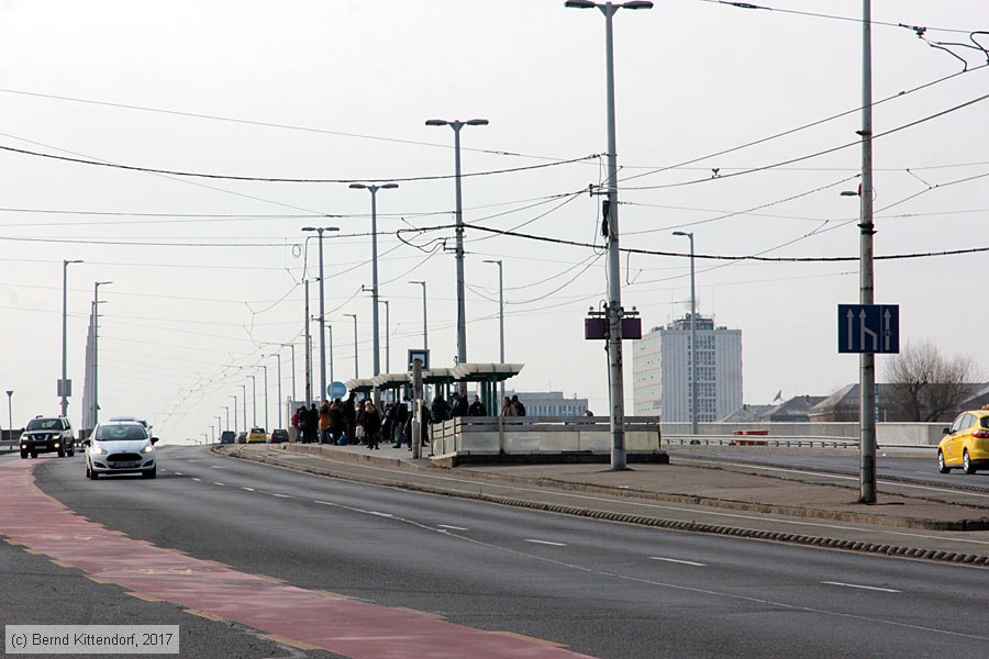 Budapest - Straßenbahn - Anlagen
/ Bild: budapestanlagen_bk1702270100.jpg