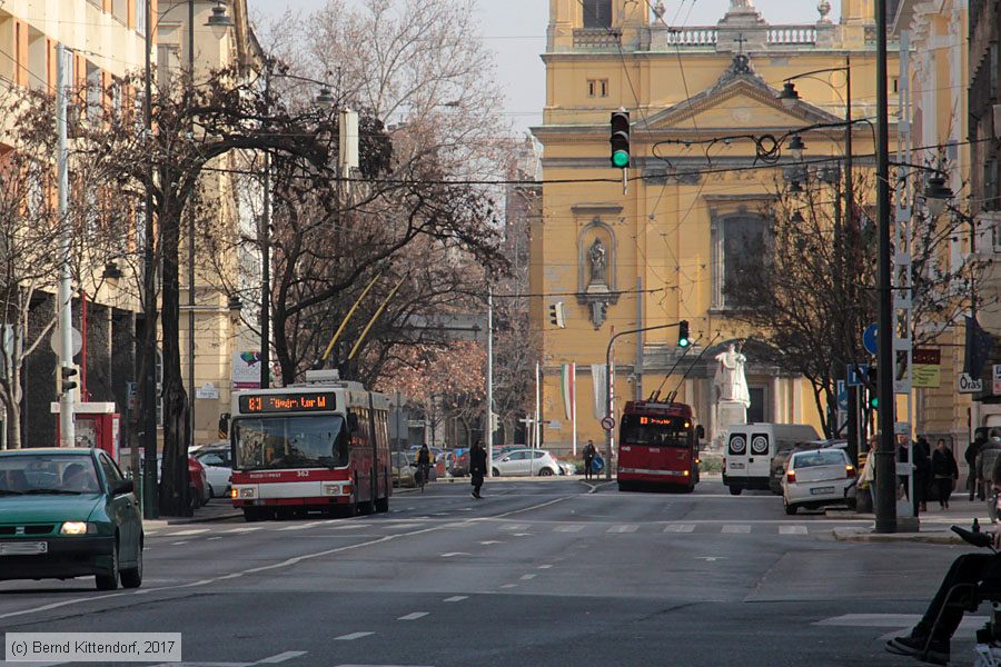 Budapest - Trolleybus - 362
/ Bild: budapest362_bk1702270076.jpg