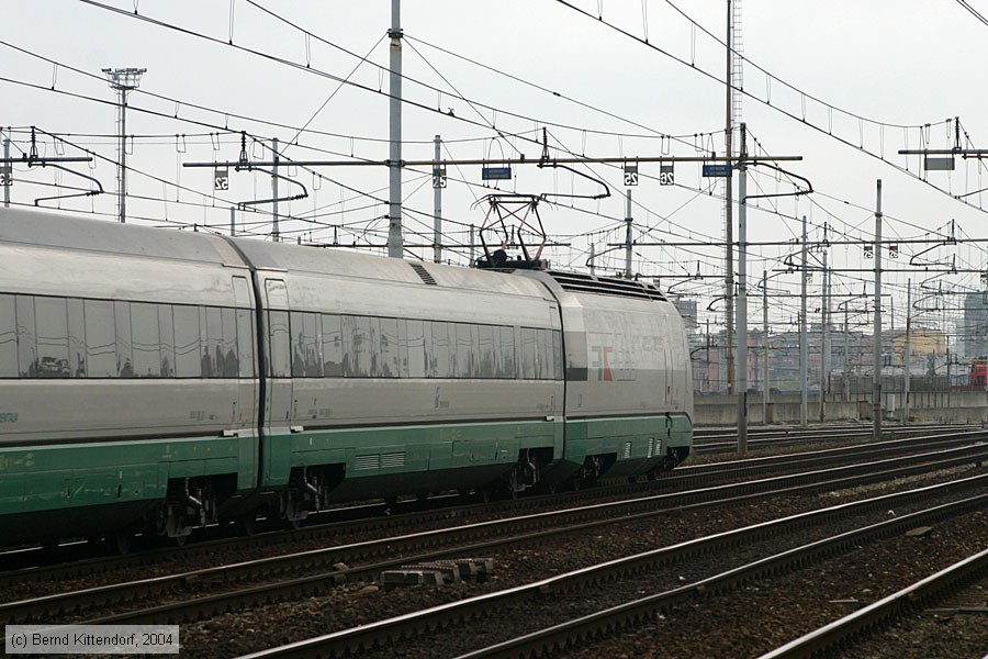 FS - Trenitalia - ETR 500 - 21-B
/ Bild: fs404134_e0011579.jpg