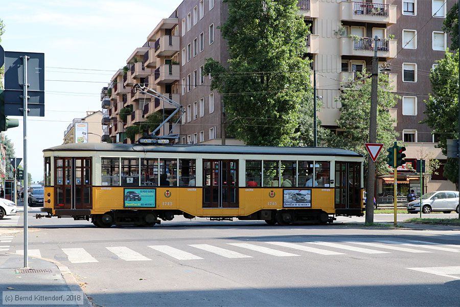 Tram Milano - 1745
/ Bild: milano1745_bk1808070001.jpg