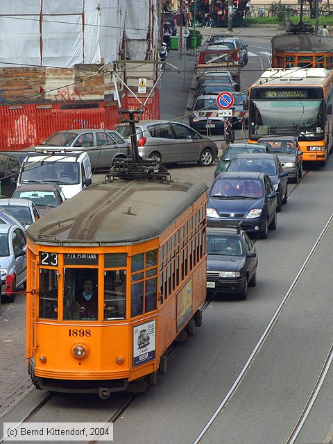 Tram Milano - 1898
/ Bild: milano1898_e0011591.jpg