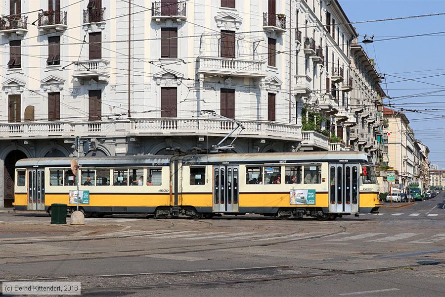 Tram Milano - 4607
/ Bild: milano4607_bk1808060194.jpg Tram Milano - 4607
/ Bild: milano4607_bk1808060194.jpg